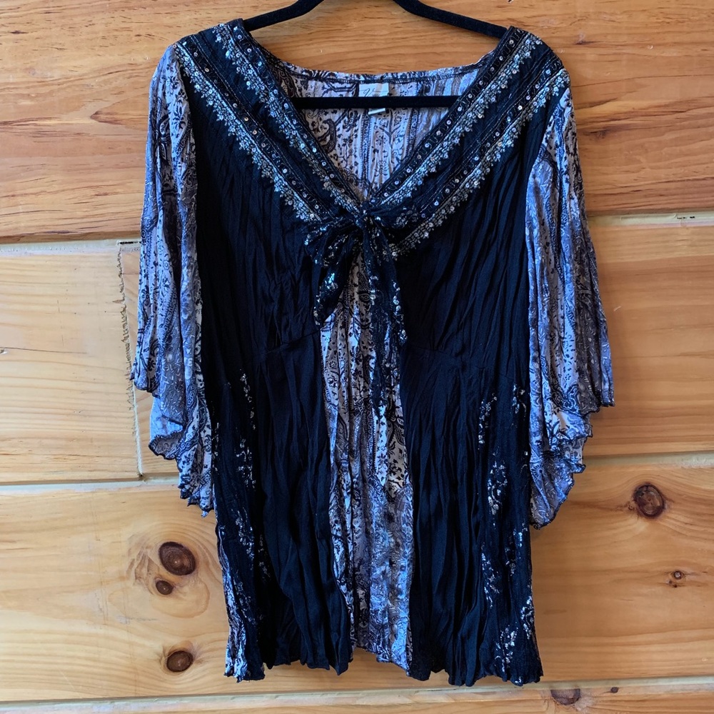 Venezia 14/16 Black/Gray Sequined Top